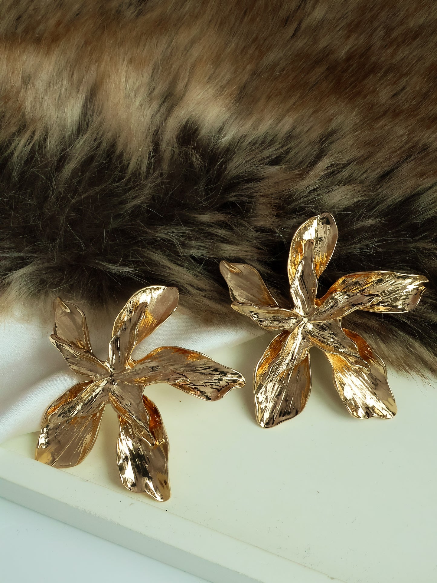 GERANIUM EARRINGS