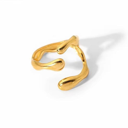 Riged abstract ring