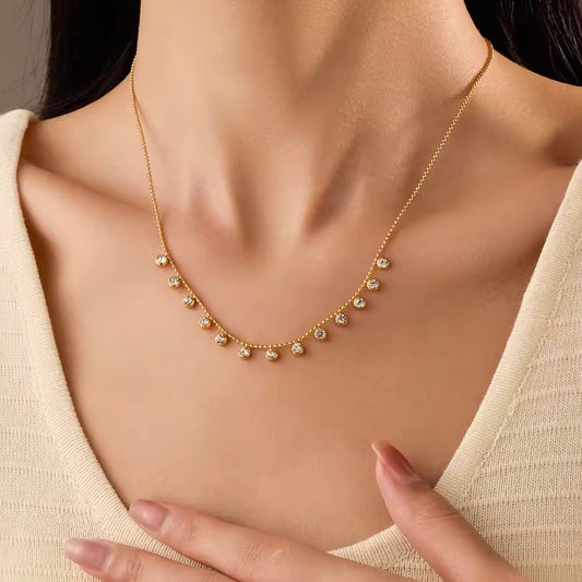 Enchanting diamond affair necklace