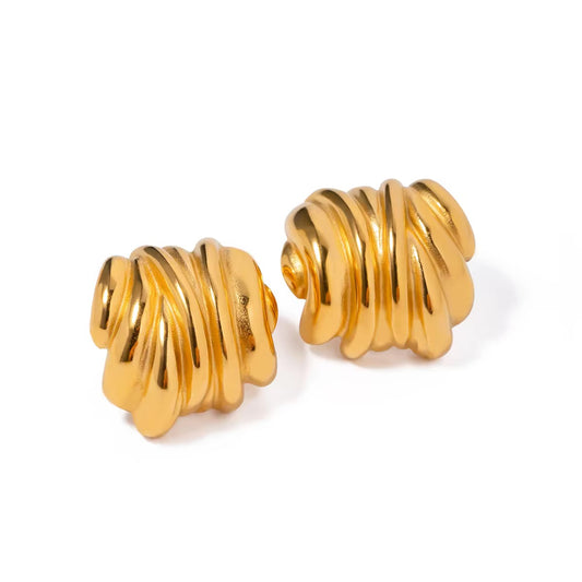 Paris fever studs