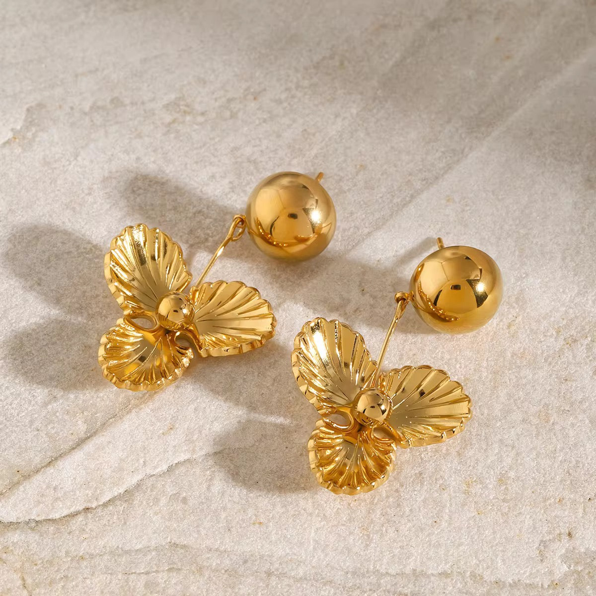 Mariposa lily dangle earrings