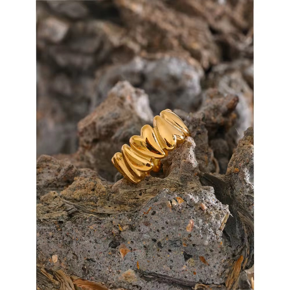 Heartly love band ring