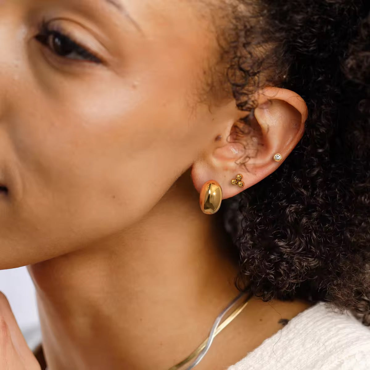 Minimal helix 3 pair set earrings