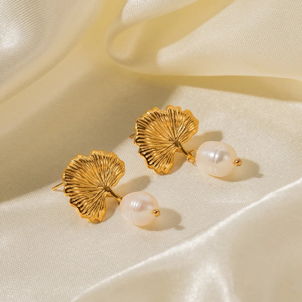 CROWNED PEARL DROP EARRINGS