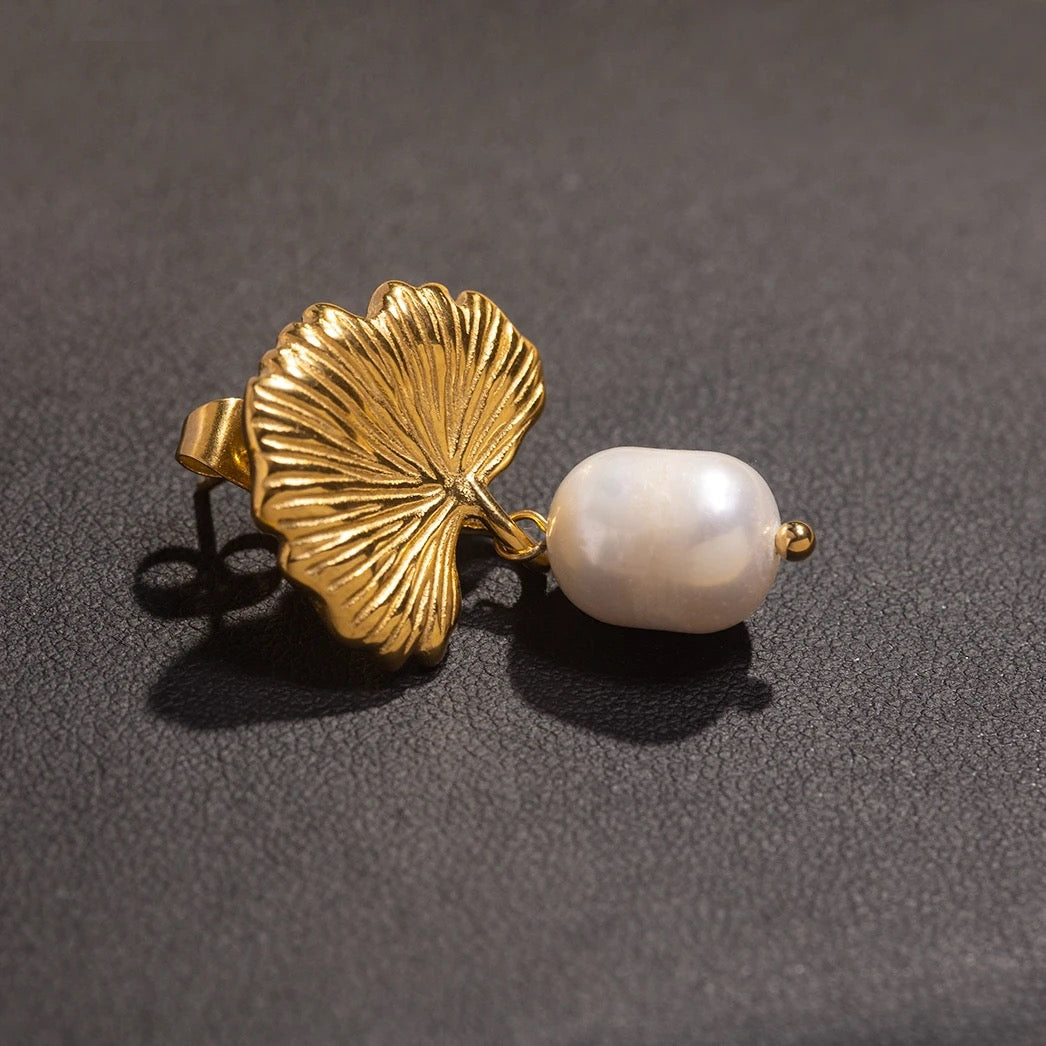 CROWNED PEARL DROP EARRINGS
